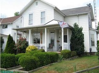 466 E Main St, Granville, OH