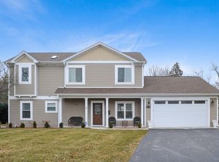 919 Western Ave, Northbrook, IL