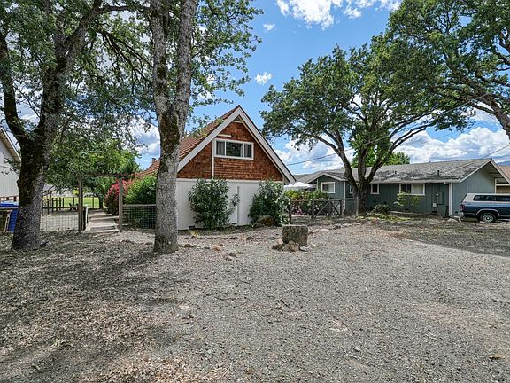 5th image of 18775 Hidden Valley Road