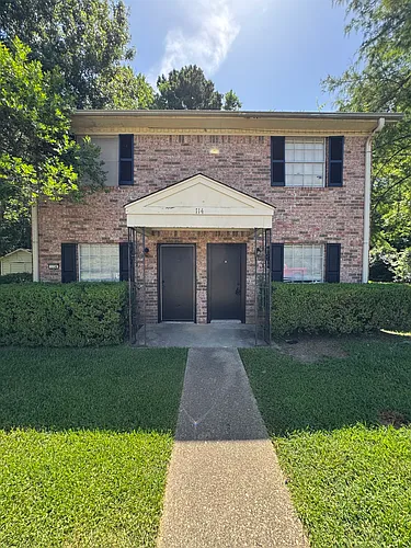 114 Pinebrook Pl #B Photo 1 114 Pinebrook Pl #B Photo 1