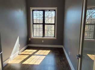18-61 Himrod St #2R, Ridgewood, NY 11385