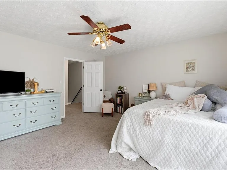 1070 Travelers Trl NW — Photo 15