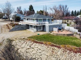 619 Roundhouse Rd, Lewistown, MT 59457