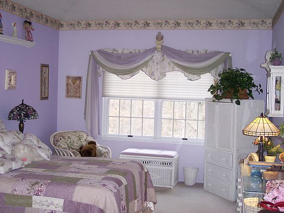 Mater bedroom with full bath