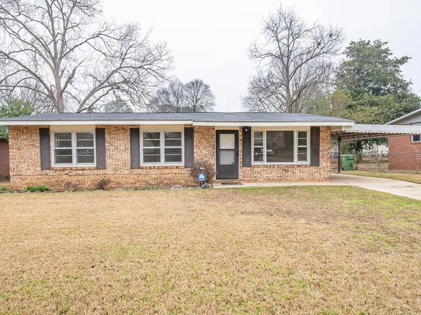 1031 E Crockett Dr, Columbus, GA 31904
