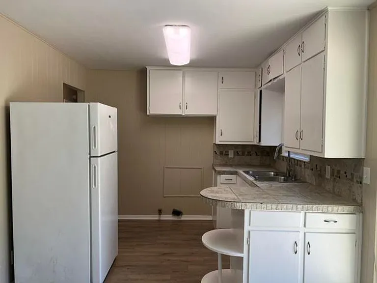 320 S Rita St — Photo 4
