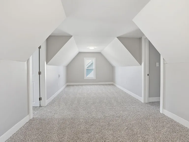 361 N Main St — Photo 33