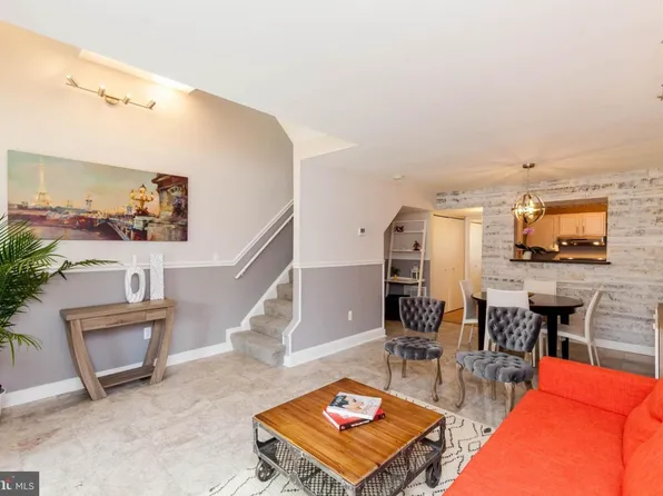 11902 Foal Ln, North Potomac, MD 20878