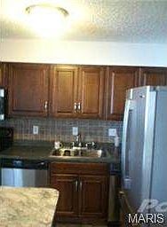 4th image of 1457 Meadowside Dr