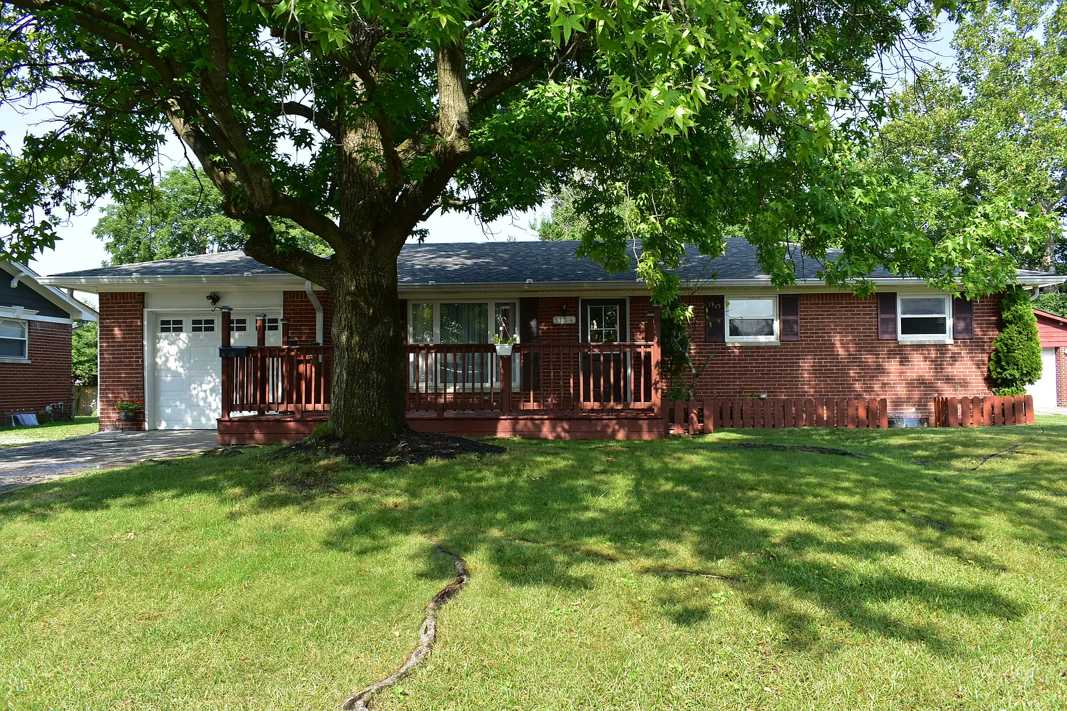 5134 Mark Ln photo 1