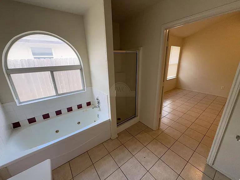 1604 Grey Fox Trl — Photo 21