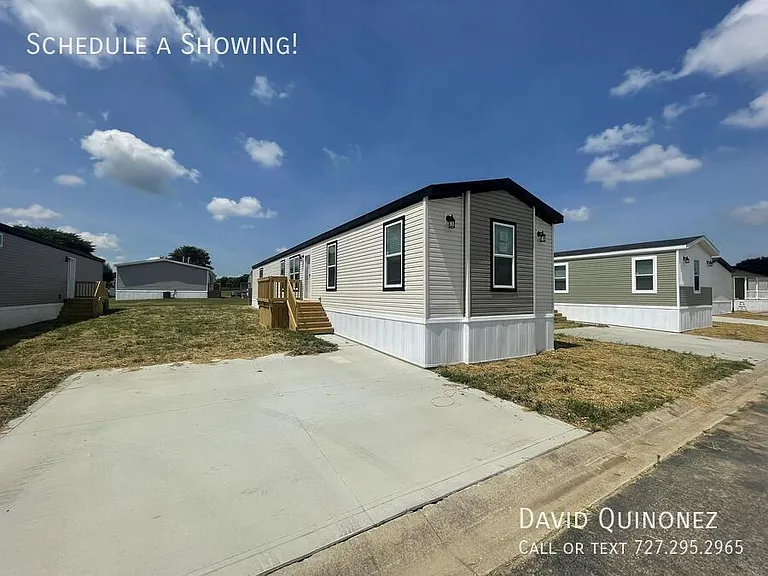 701 W Mill St #190 — Photo 36