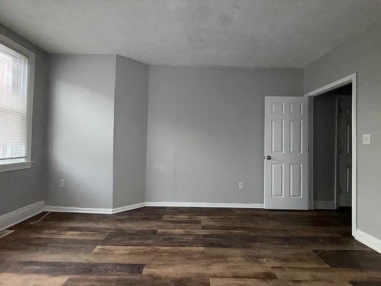 608 Tasker St #1 — Photo 3