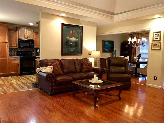 4th image of 121 Northcountry Dr