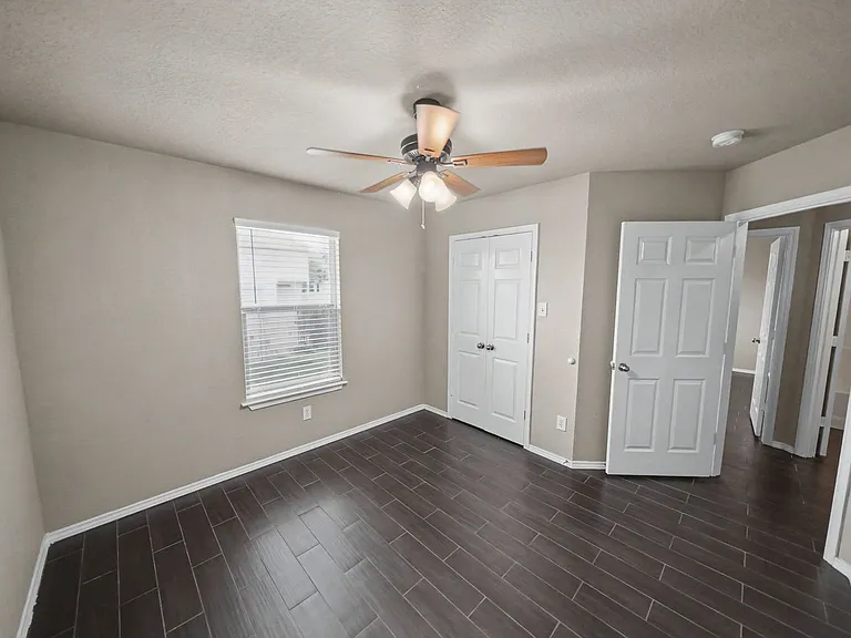 6527 Candleview Ct — Photo 26