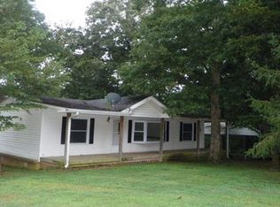 134 Pinehaven Dr, Badin Lake, NC 28127
