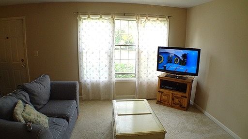 3rd image of 320 W South St #3
