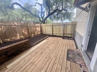 3105 S 1st St #101, Austin, TX 78704