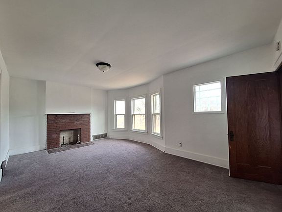 2nd image of 312 Tuxedo Ave
