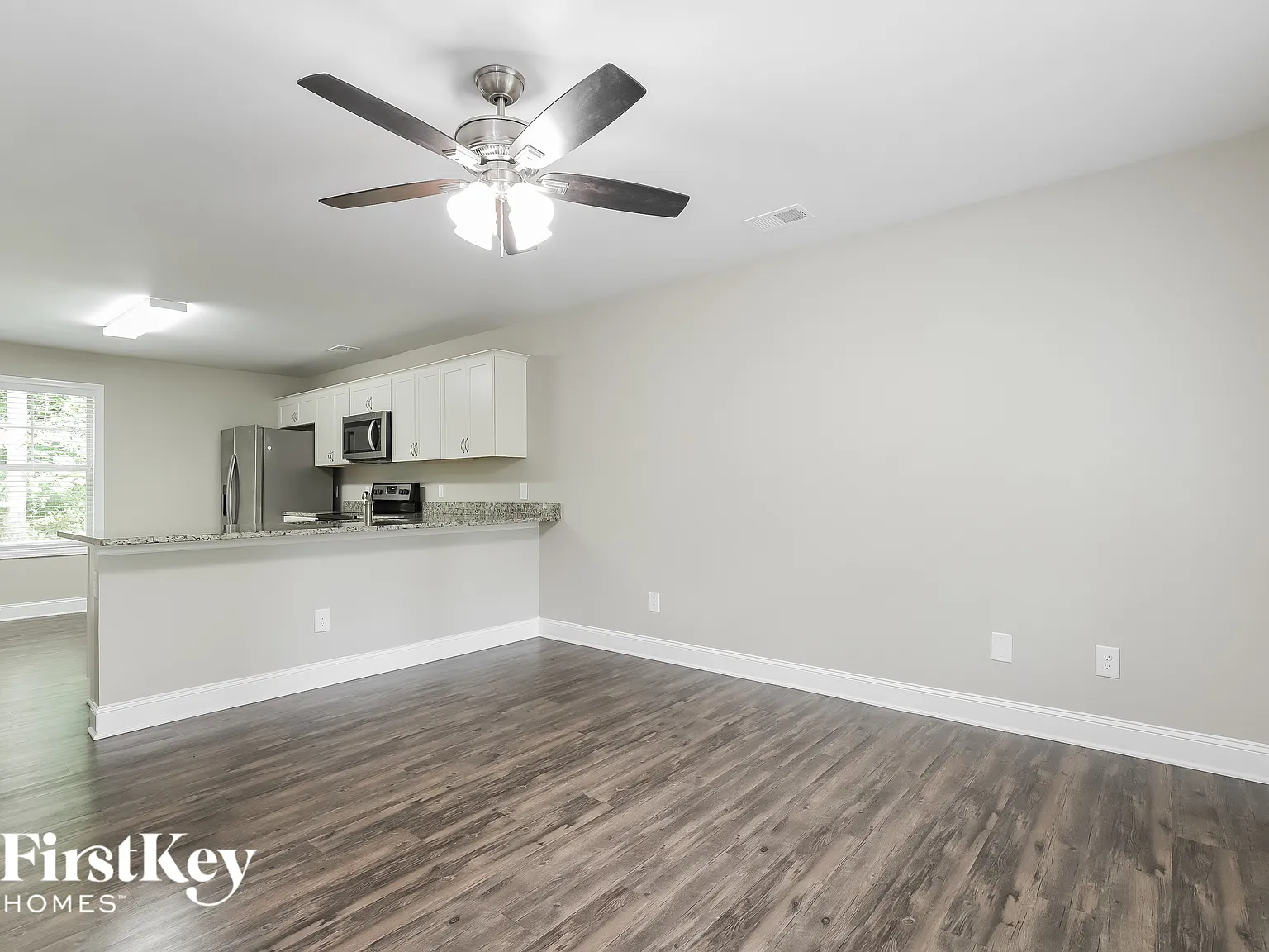 3 bed, 2.5 bath, 1428 sqft, $2,495 — Photo 3