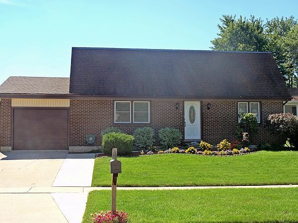 1st image of 2705 Rosewood Ct