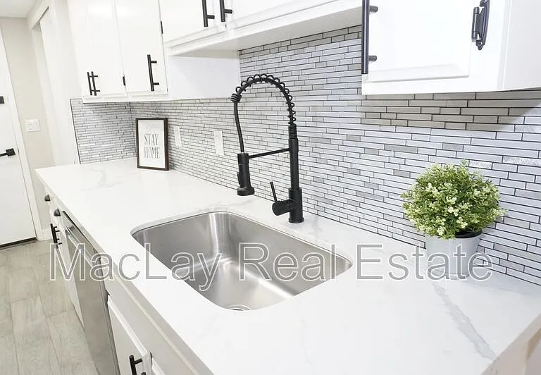 5002 E Hazel Dr #2 — Photo 5