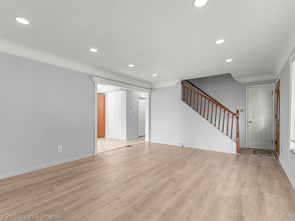 20428 Brooklawn Dr, photo 6