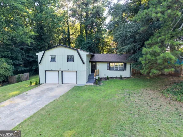 7367 Rountree Dr, Riverdale, GA 30274