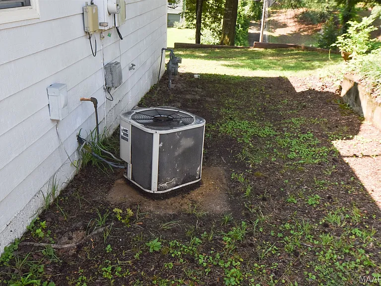 109 Mountain Laurel Rd — Photo 16