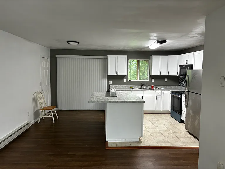 1150 Tomasula Dr — Photo 3
