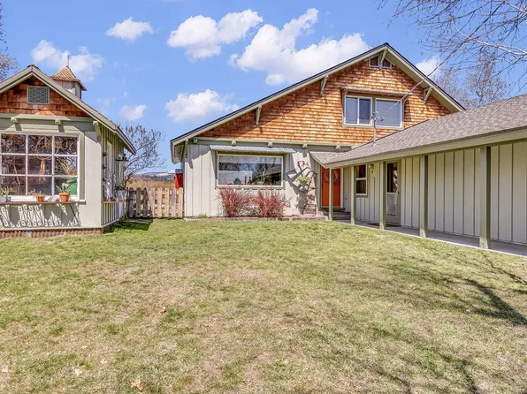 200 Lassen St, Chester, CA 96020