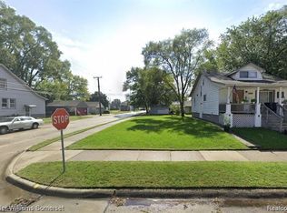 8128 Jackson Ave, Warren, MI 48089