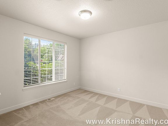 4th image of 13470 NW Alvada St