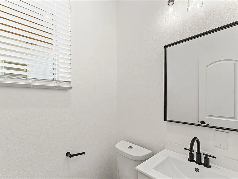 14828 Spica Ct — Photo 23