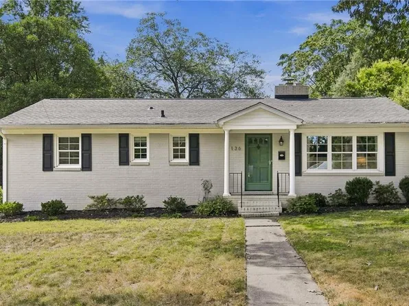 136 Lawndale Dr, Winston Salem, NC 27104