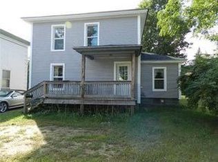 27 Tucker St, Norway, ME 04268