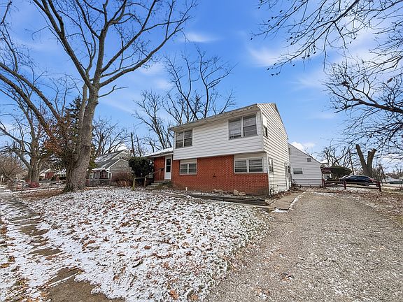 4th image of 6101 E 43rd Pl