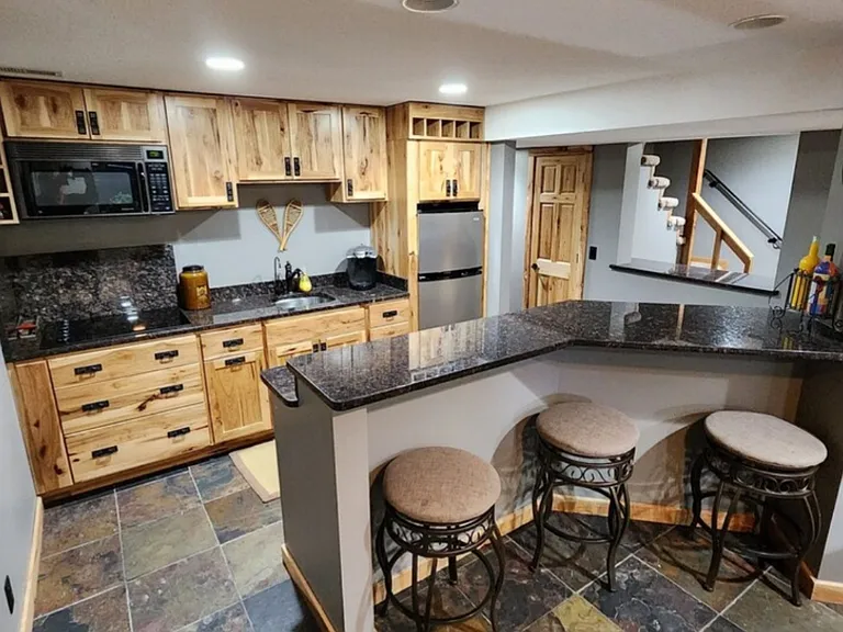 2825 Spring Lake Rd SW — Photo 11