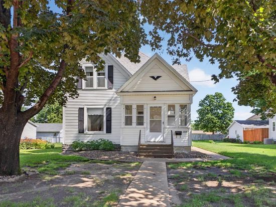 815 E Center St, Rochester, MN 55904