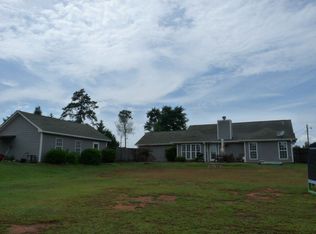 472 Lee Road 380, Valley, AL 36854
