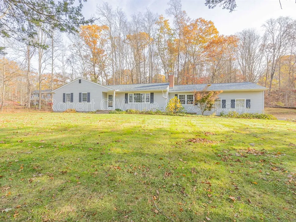 43 Evergreen Rd