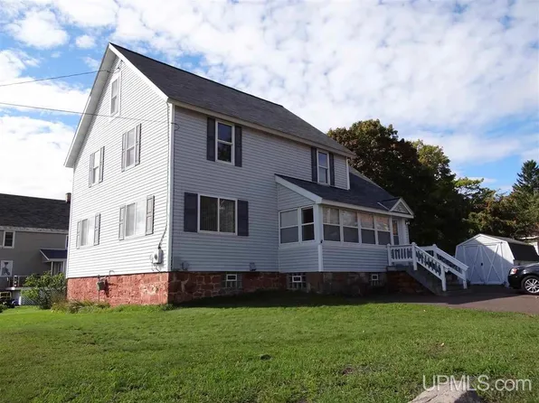 201 Cliff St, Mohawk, MI 49950