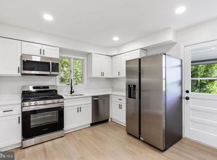 2620 Matthews Dr, Baltimore, MD 21234