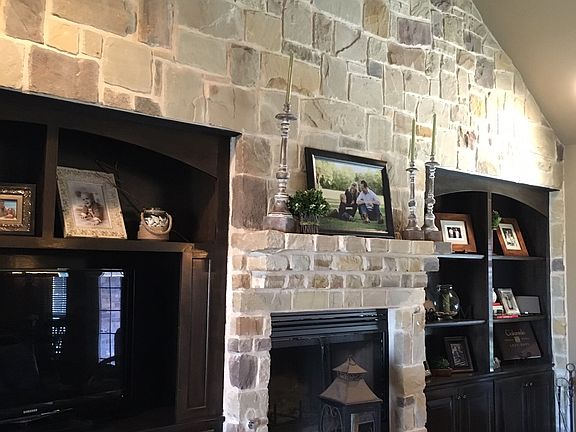5th image of 725 Benelli Dr