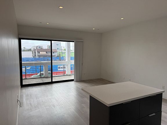 3rd image of 3767 Bancroft St APT 6