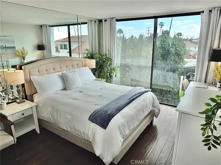 2601 E Ocean Blvd #309 — Photo 28