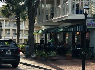 9172 SW 52nd Rd APT 303, Gainesville, FL 32608