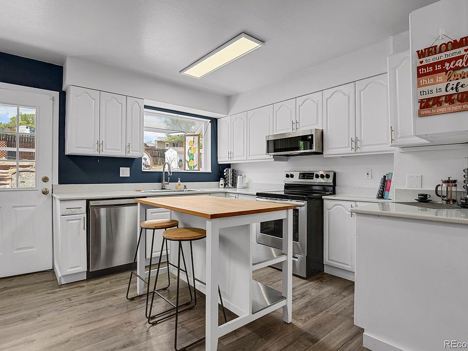 1st image of 4416 S Vivian Way