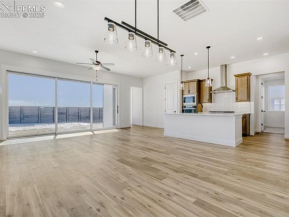 4th image of 8555 Palo Alto Trl