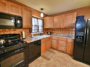 801 N 29th St, Council Bluffs, IA 51501